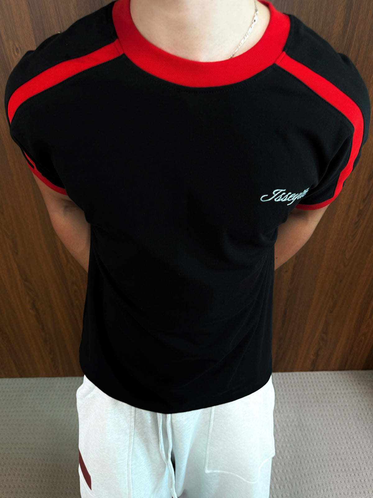 EASY RAGLAN TEE