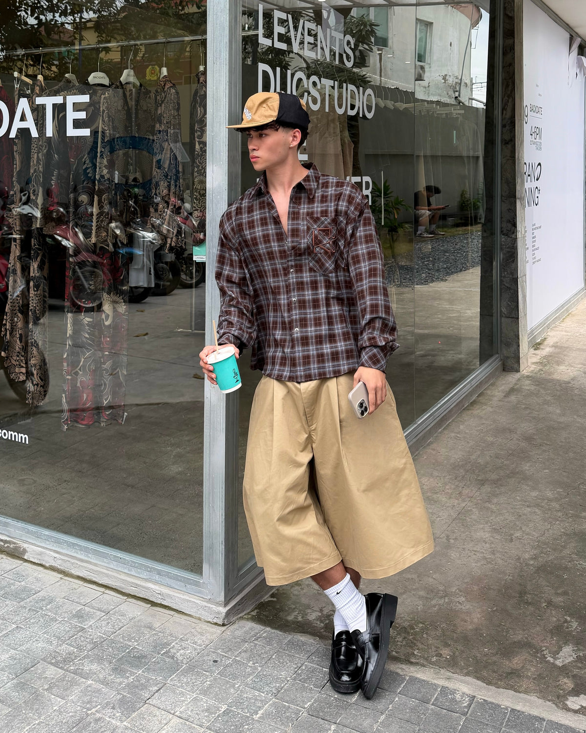 PLEATFORM SHORTS V2