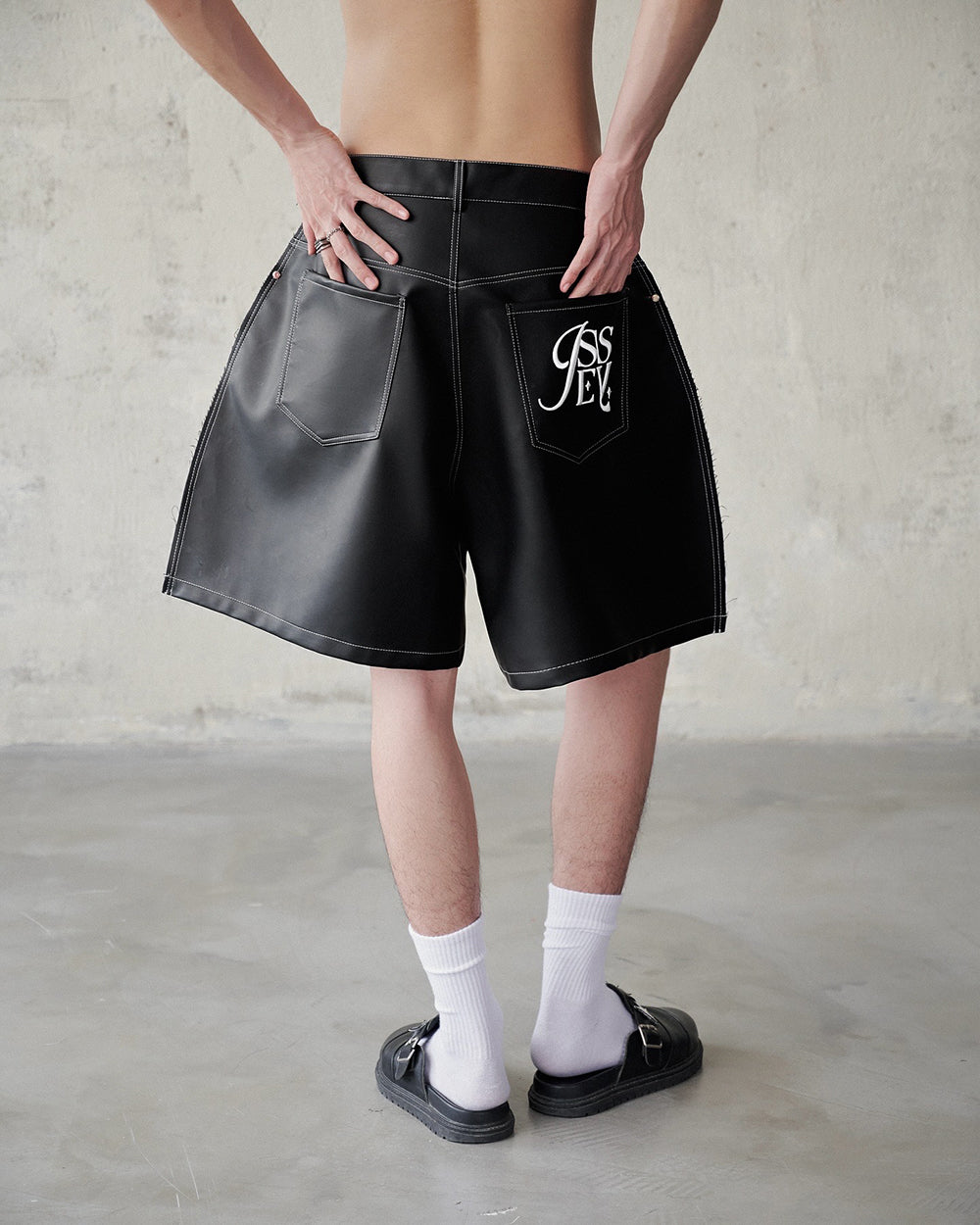 ISSEY LEATHER SHORTS