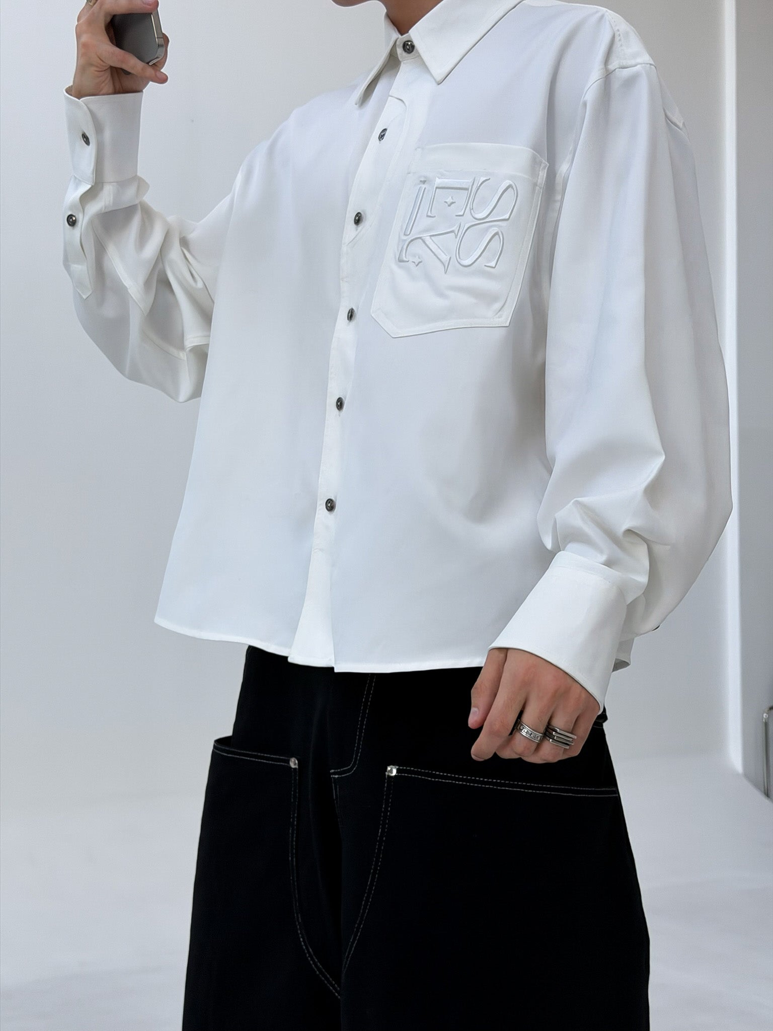 SIGNATURE MARK SHIRT - WHITE