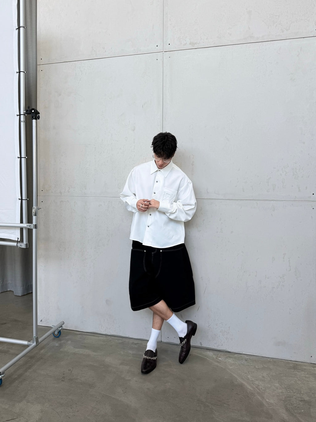 SIGNATURE MARK SHIRT - WHITE
