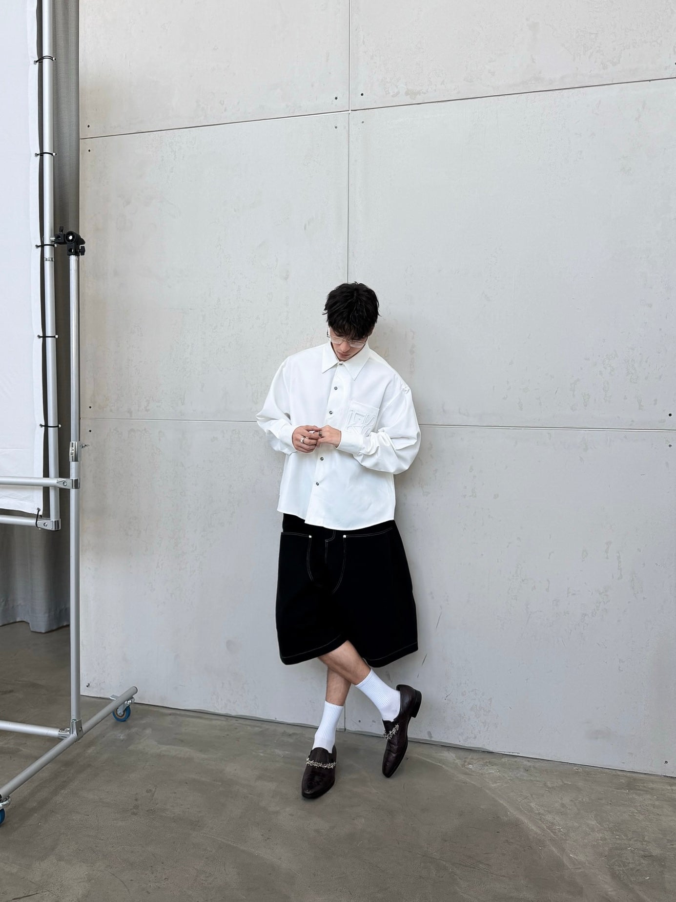 SIGNATURE MARK SHIRT - WHITE