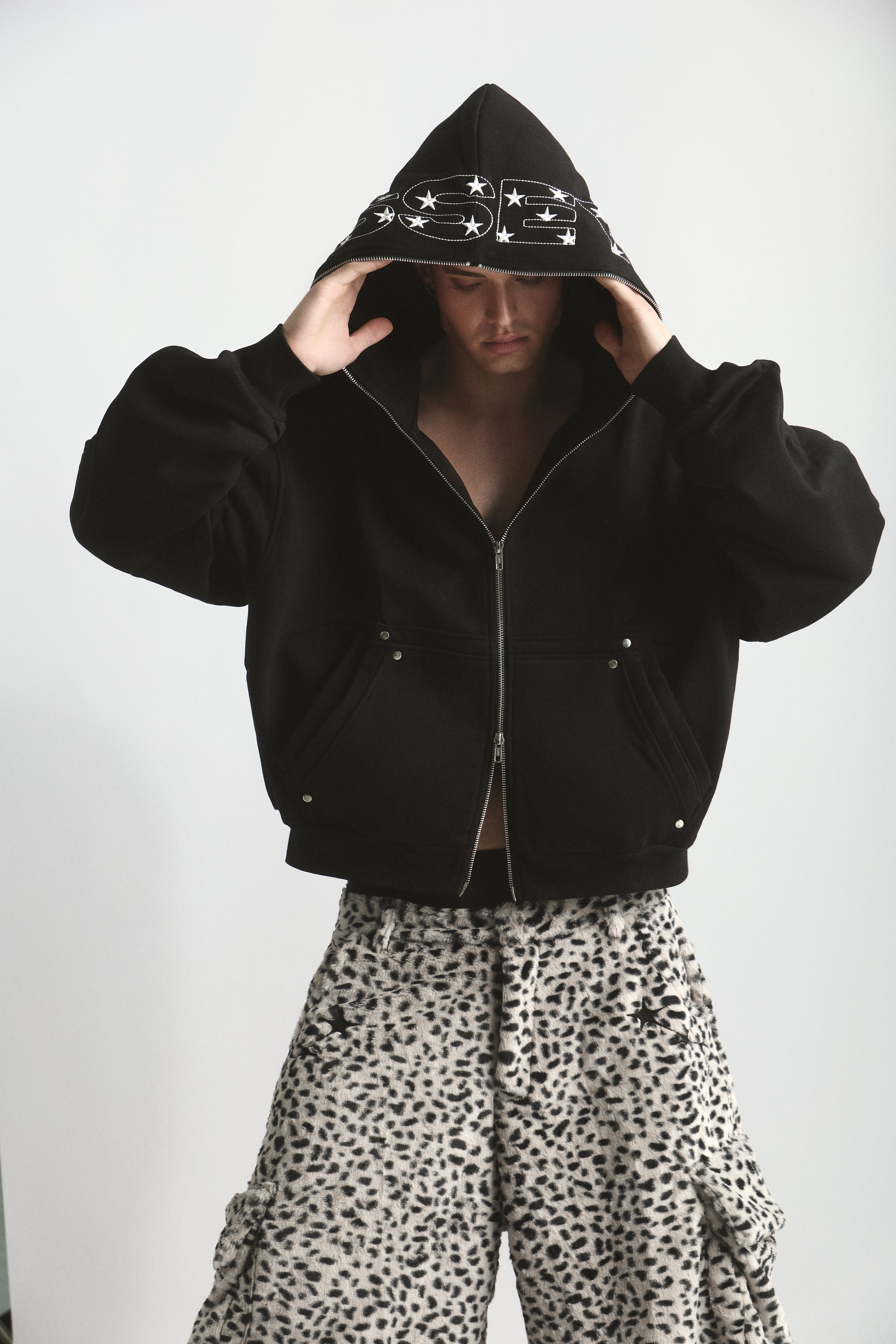 THE STARRY ZIP HOODIE