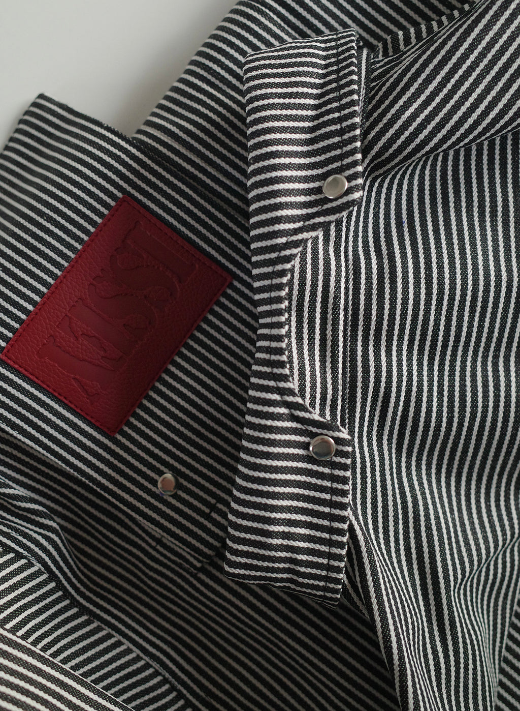 DRIFT DENIM SHIRT.