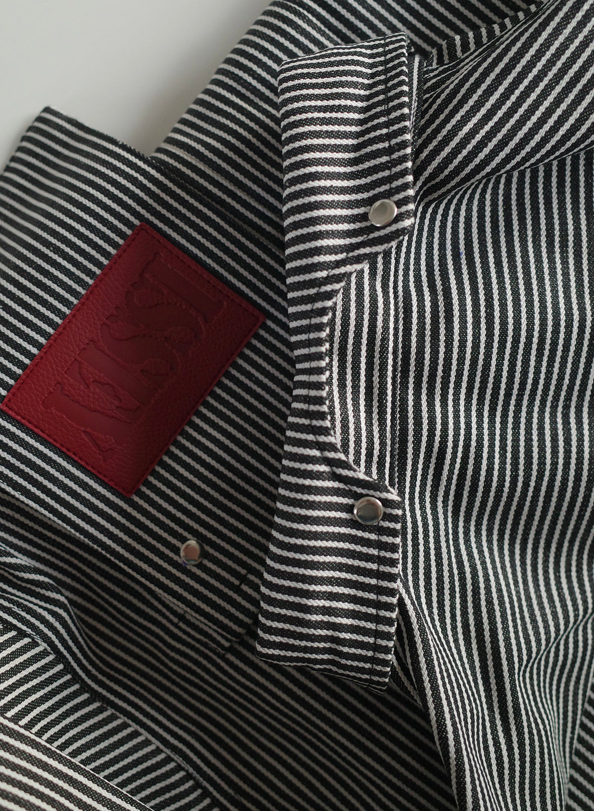 DRIFT DENIM SHIRT.