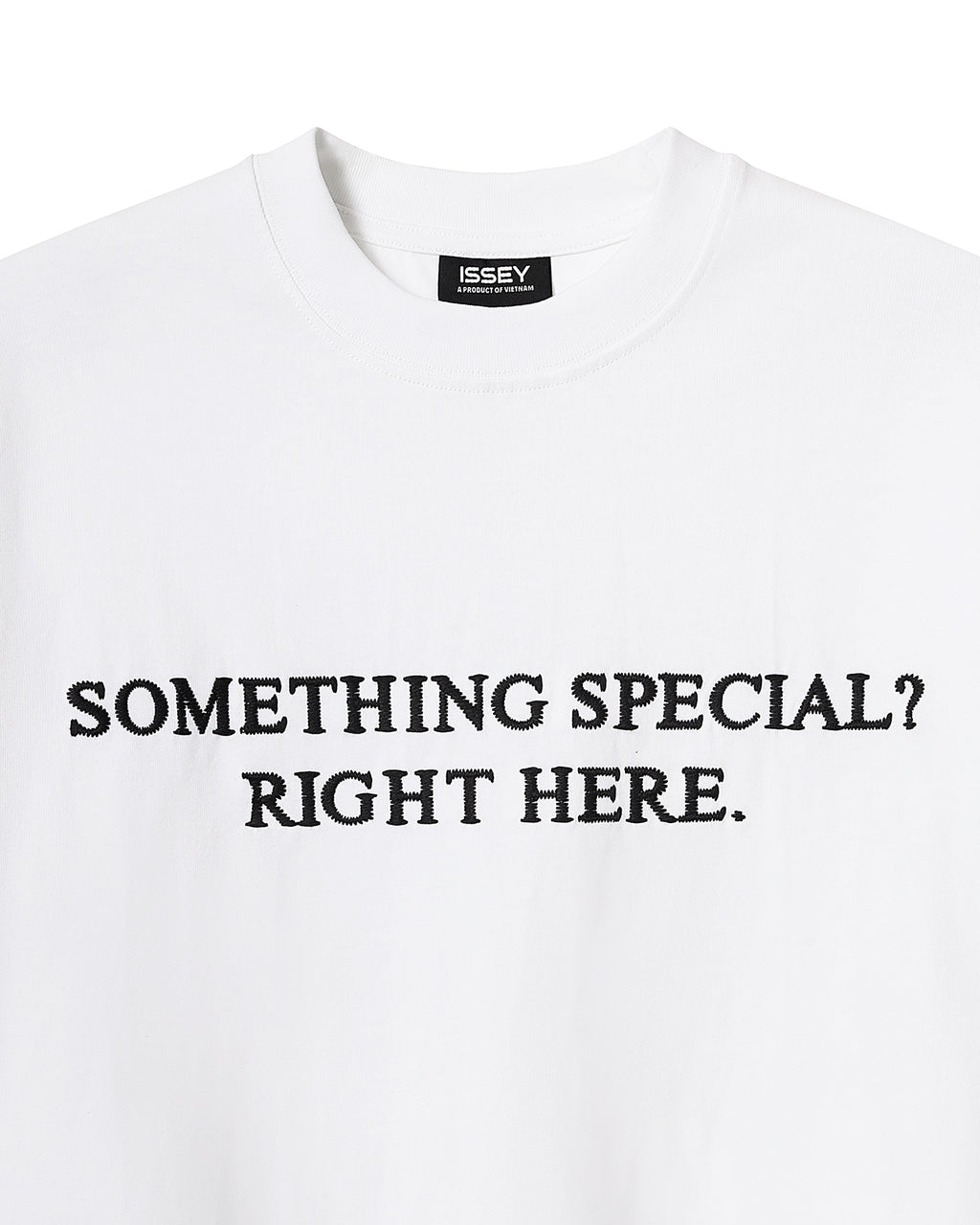 UNTITLED TEE